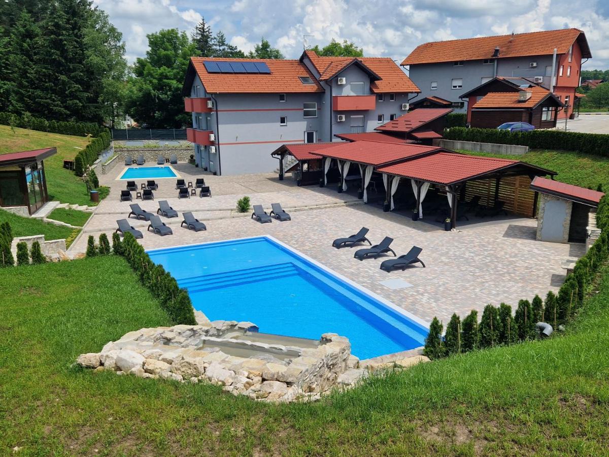 Plitvice Palace Grabovac  Extérieur photo