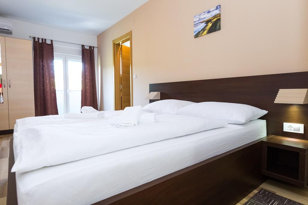 Plitvice Palace Grabovac  Extérieur photo
